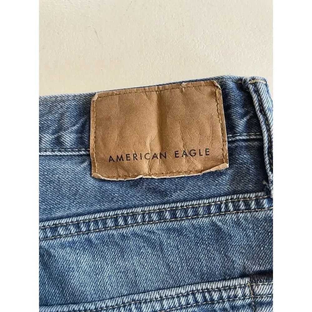 Men's AE American Eagle Blue Jeans Relaxed Straight Size 36x34 Faded Mid Rise